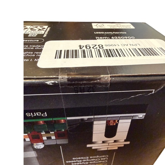 LEGO Architecture Skylines Paris Louvre Museum Eiffel Tower 21044 Building Kit - Picture 3 of 13